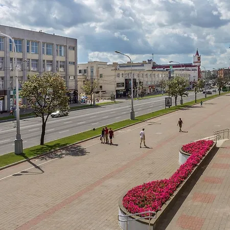 On Niezalieznasci 55