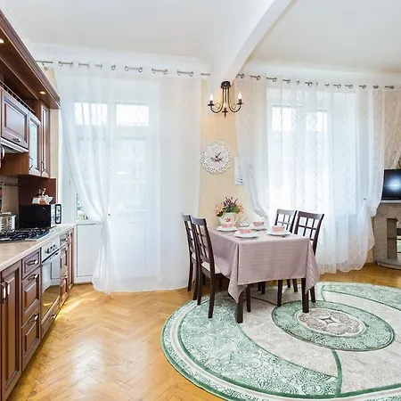 On Niezalieznasci 55 Apartament Mińsk