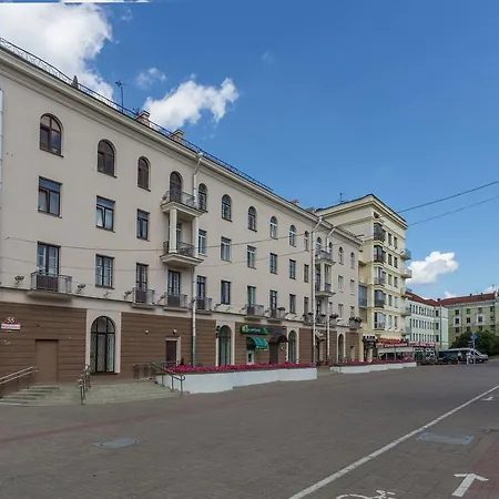 On Niezalieznasci 55